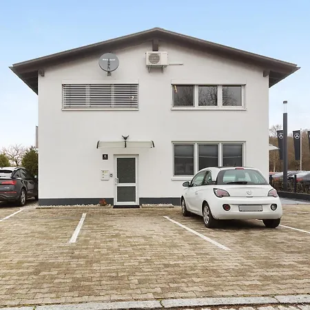 Ambiente 3- Luxus شقة